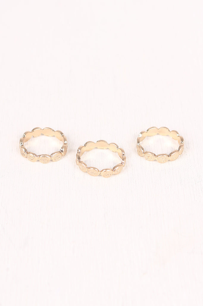 Scalloped Textured Ring Set